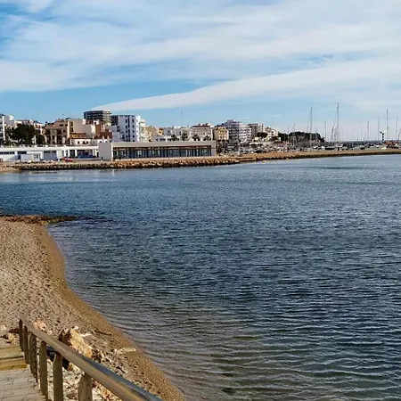 L'arenal, Acogedor En L'Ampolla